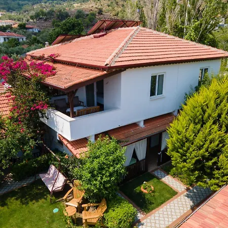 Bed & Breakfast Buesra Selimiye *